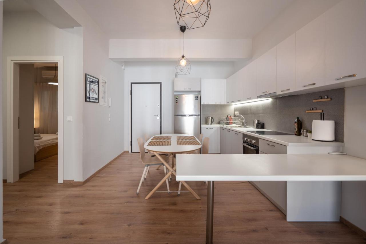 Exclusive Apartment In The Heart Of Афіни Екстер'єр фото