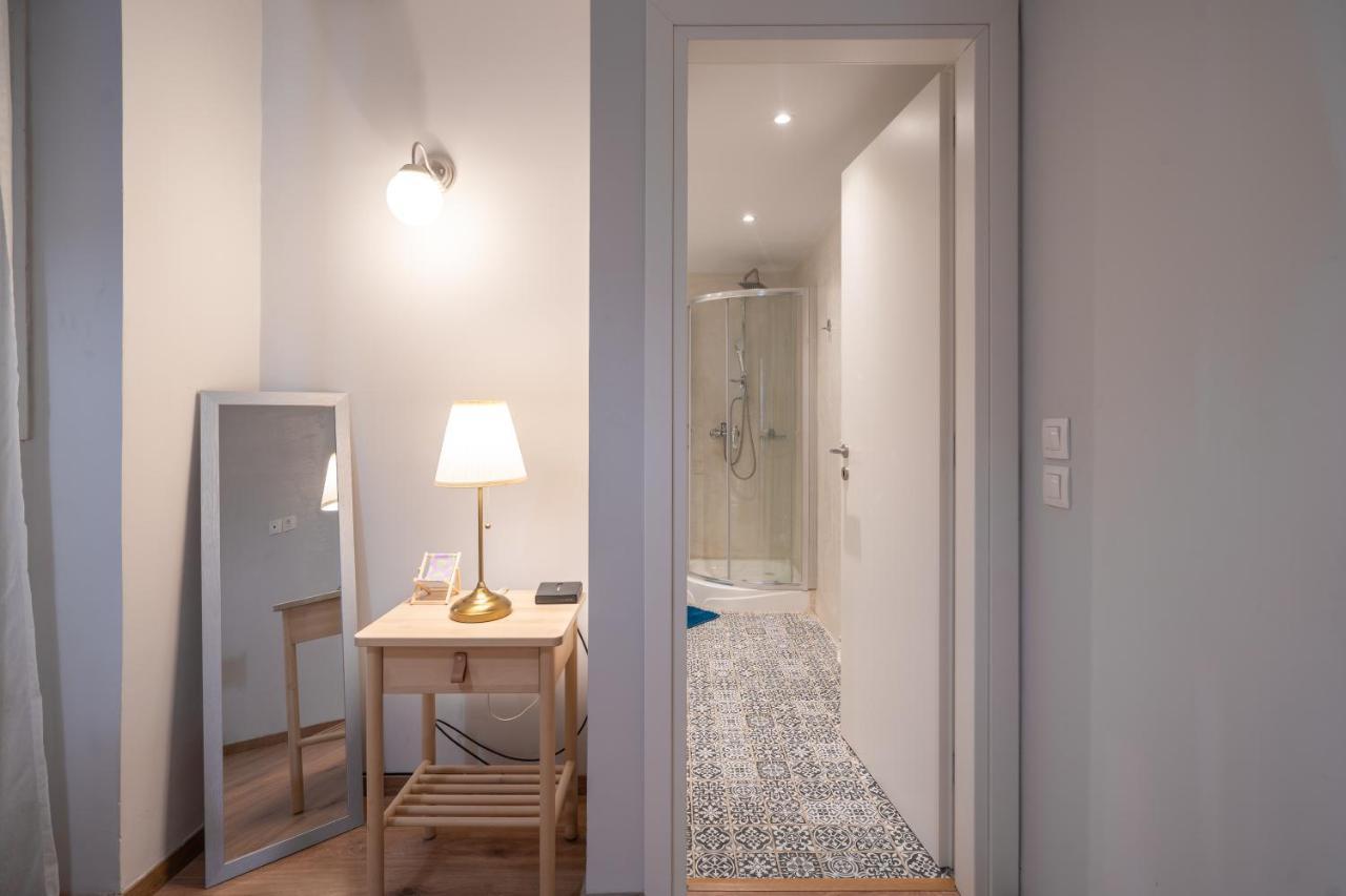 Exclusive Apartment In The Heart Of Афіни Екстер'єр фото