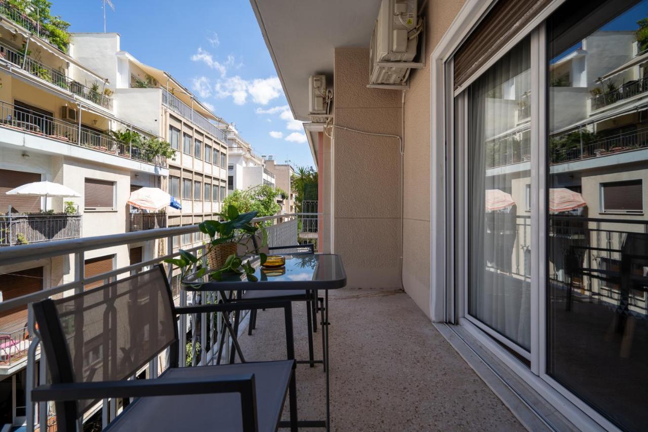 Exclusive Apartment In The Heart Of Афіни Екстер'єр фото